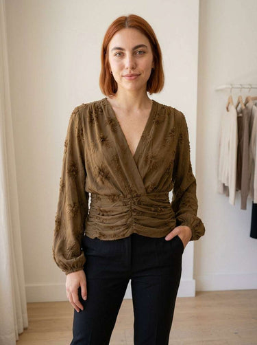 Blouse cache-cœur brodée – Choco